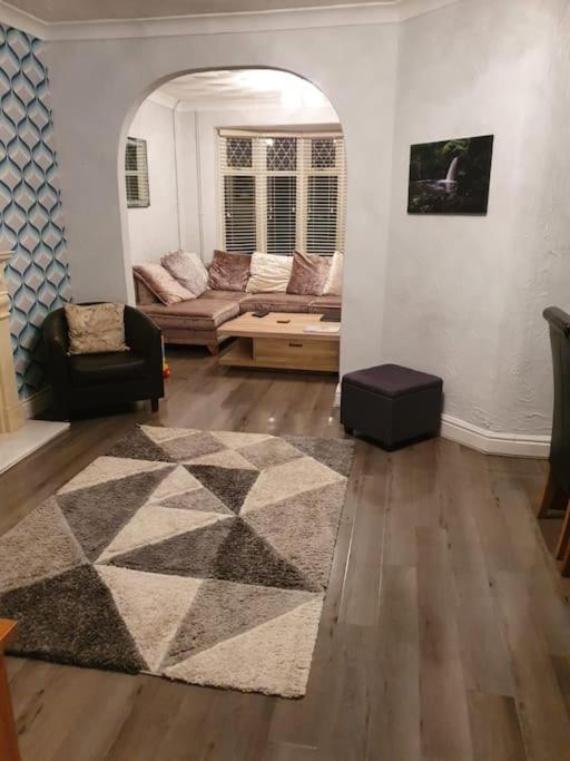 Mellte Avenue - Waterfalls House Pontneddfechan Εξωτερικό φωτογραφία